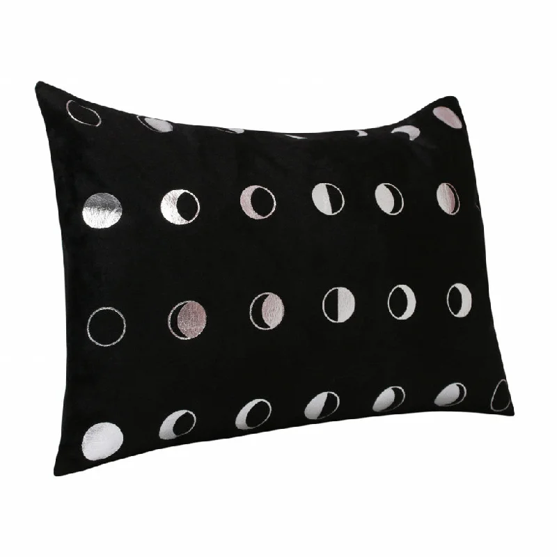 14" X 20" Black And Silver Polyester Geometric Zippered Pillow