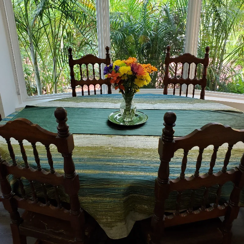 Shibori Stripe Oval Tablecloth