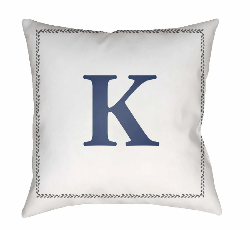 Beloeil Throw Pillow