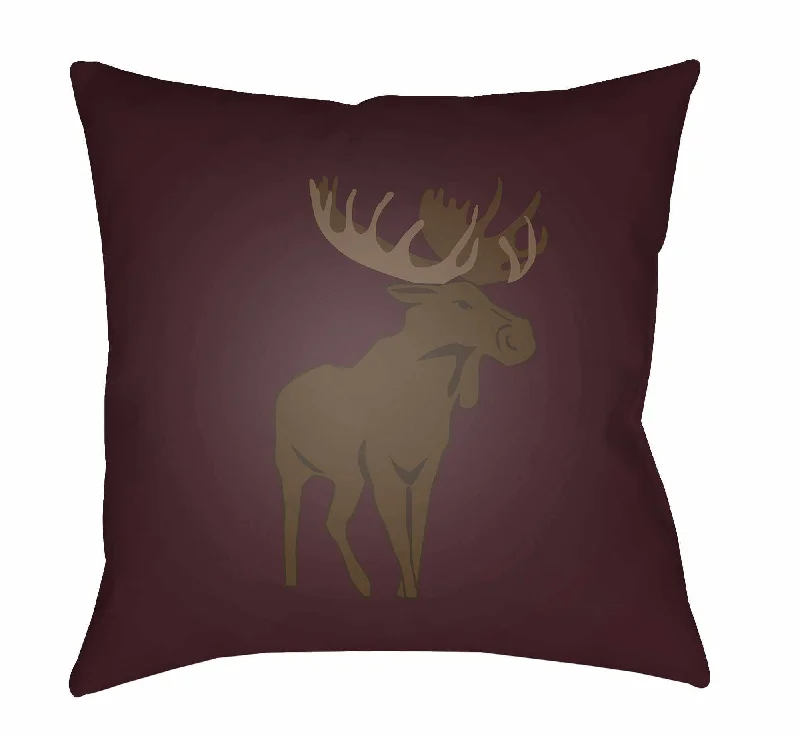 Balveren Throw Pillow