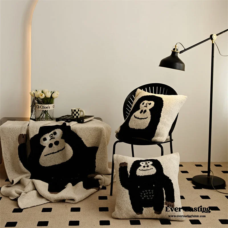 Go Go Chimpanzee Blanket & Pillows / Black